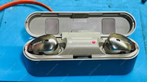 Thay pin tai nghe Sony WF-1000X