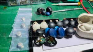 Thay Pin Tai Nghe Sony WF-XB700