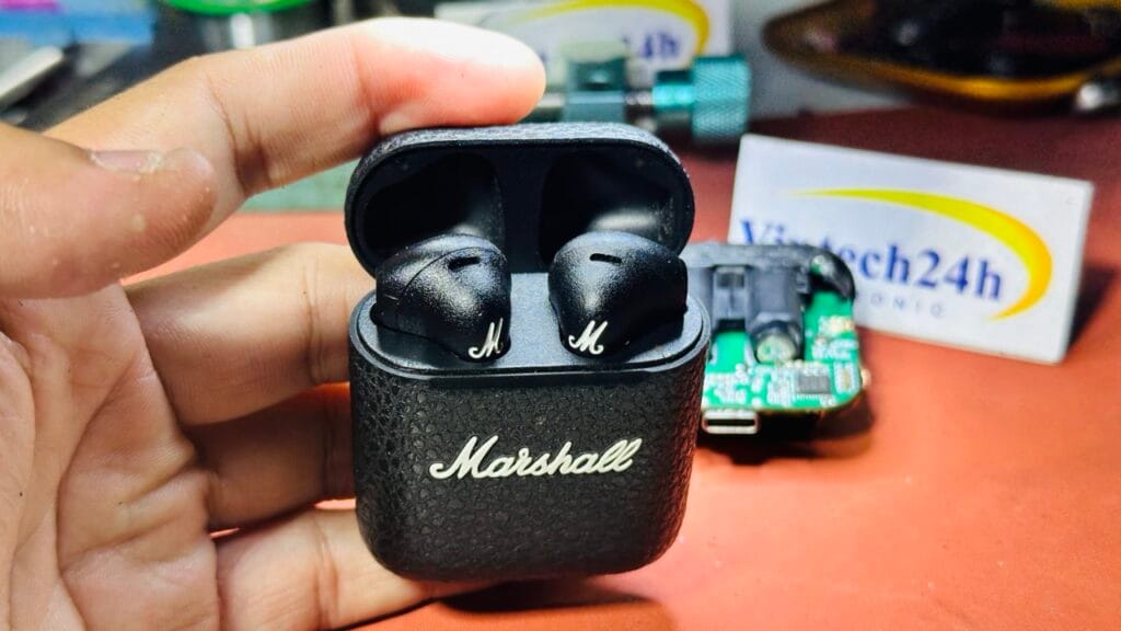 Sửa và thay pin tai nghe Marshall minor 3