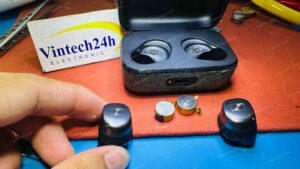 Thay pin tai nghe Sennheiser Momentum True Wireless 3
