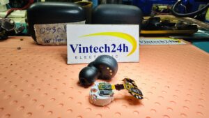 thay pin và sửa tai nghe Sony Linkbuds s