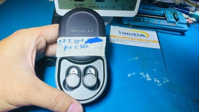 Sửa chữa và thay pin tai nghe Devialet Gemini
