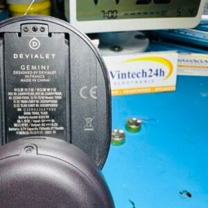Sửa chữa và thay pin tai nghe Devialet Gemini