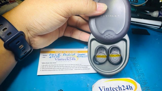 Sửa chữa và thay pin tai nghe Devialet Gemini