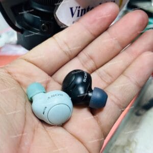 Thay pin và sửa chữa tai nghe Sony WF-C500