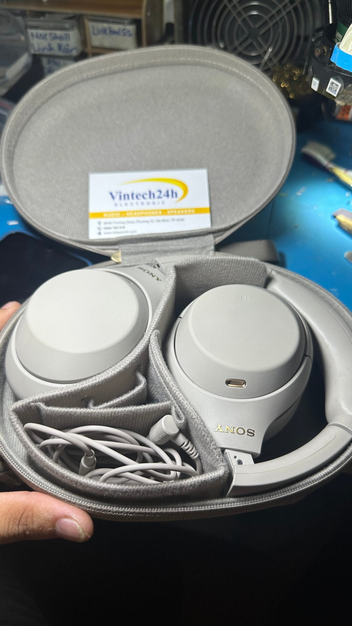 sua-chua-tai-nghe-wh-1000-xm4 Dịch vụ sửa chữa tai nghe Sony WH-1000xm4